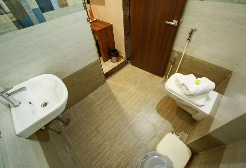 Hotel Mbl Regency