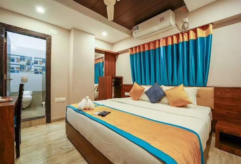 Hotel Mbl Regency