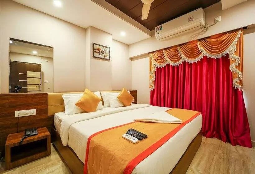Hotel Mbl Regency