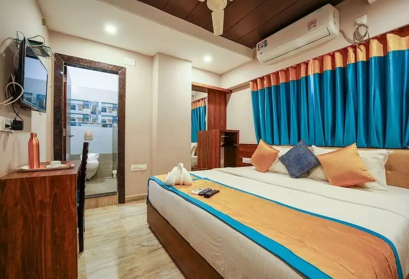 Hotel Mbl Regency