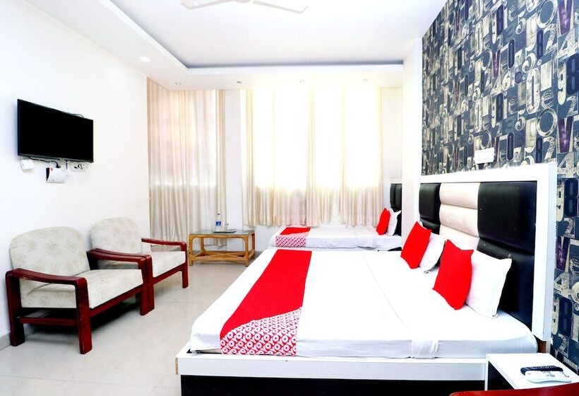 Hotell Plazza By Oyo Rooms