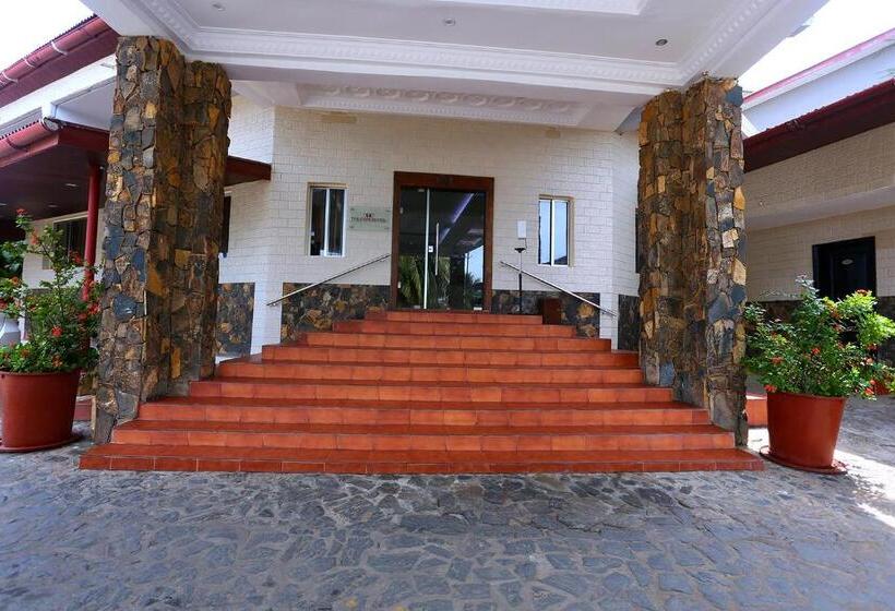 בית מלון כפרי The Cape