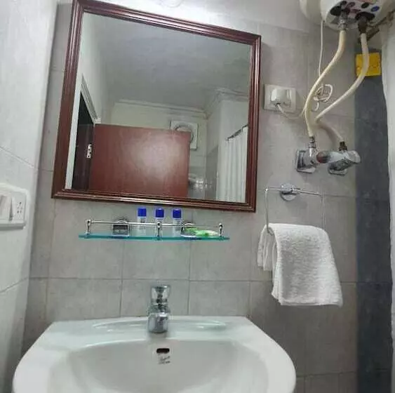 هتل Ywca International Guest House