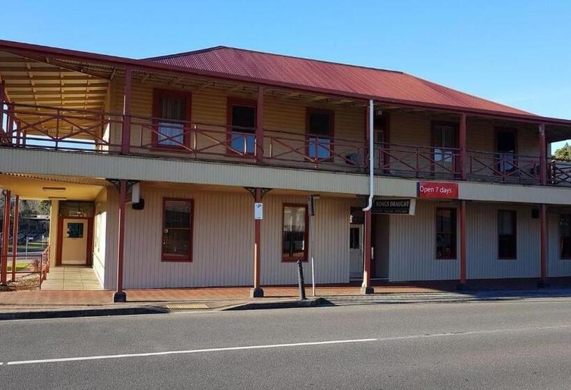 모텔 Mt Lyell Motor Inn