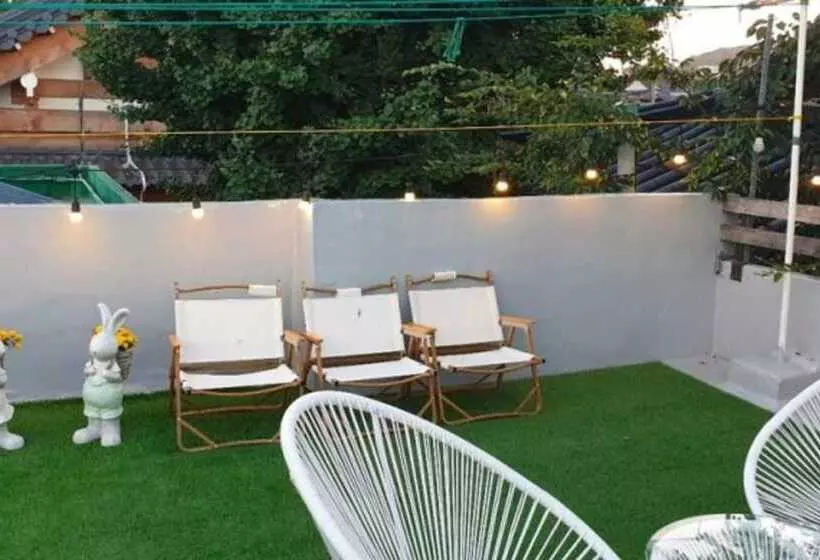 ペンション Jeonju Hongsi Hanok Guesthouse