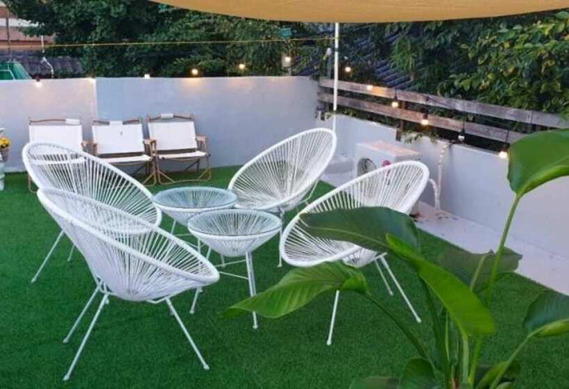 Пансион Jeonju Hongsi Hanok Guesthouse