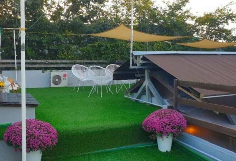 Пансион Jeonju Hongsi Hanok Guesthouse