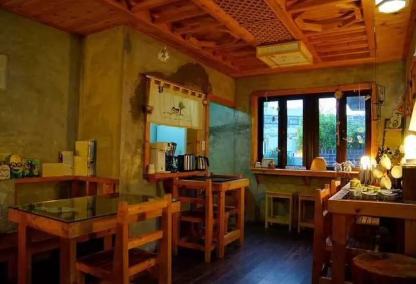 ペンション Jeonju Hongsi Hanok Guesthouse