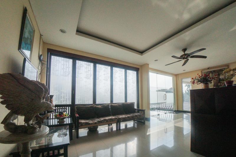 פנסיון Reddoorz Plus Near Green Pramuka Square Mall