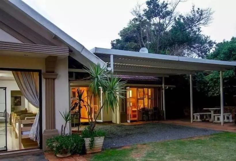 Majatalo Umhlanga Guesthouse