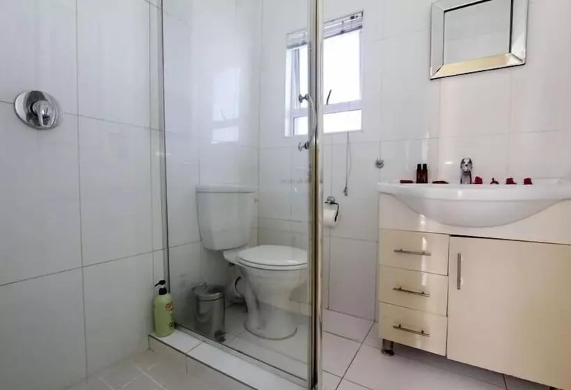Majatalo Umhlanga Guesthouse