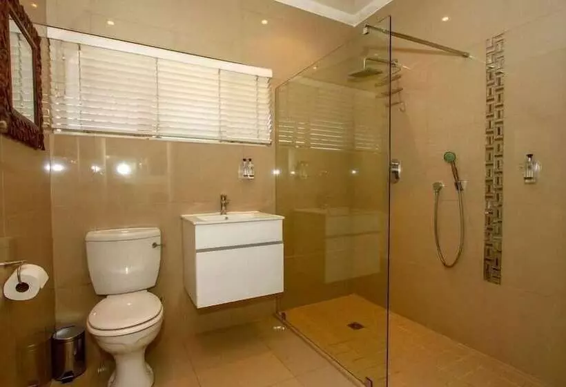 Majatalo Umhlanga Guesthouse