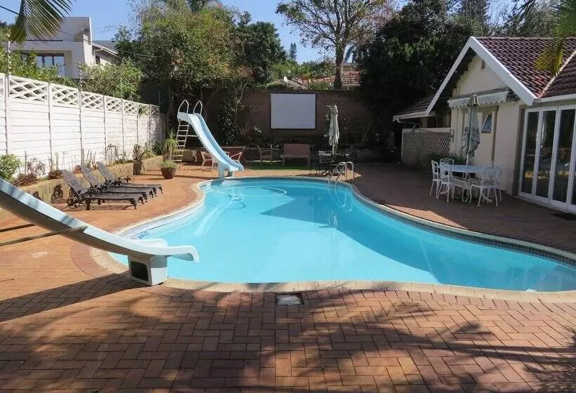Majatalo Umhlanga Guesthouse
