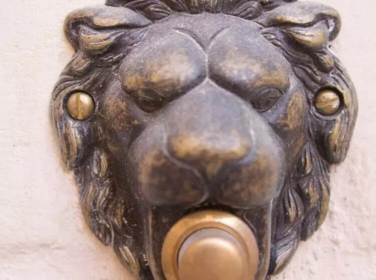 تختخواب و صبحانه Provicario