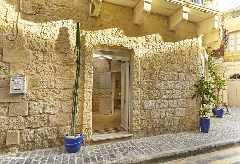 تختخواب و صبحانه Provicario