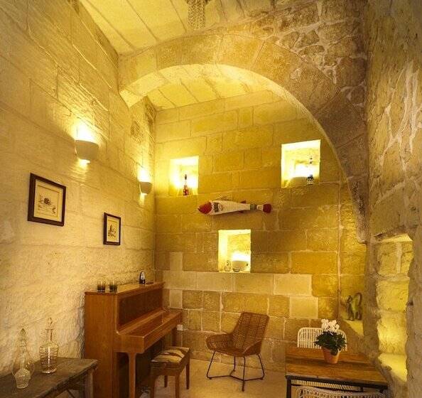 تختخواب و صبحانه Provicario