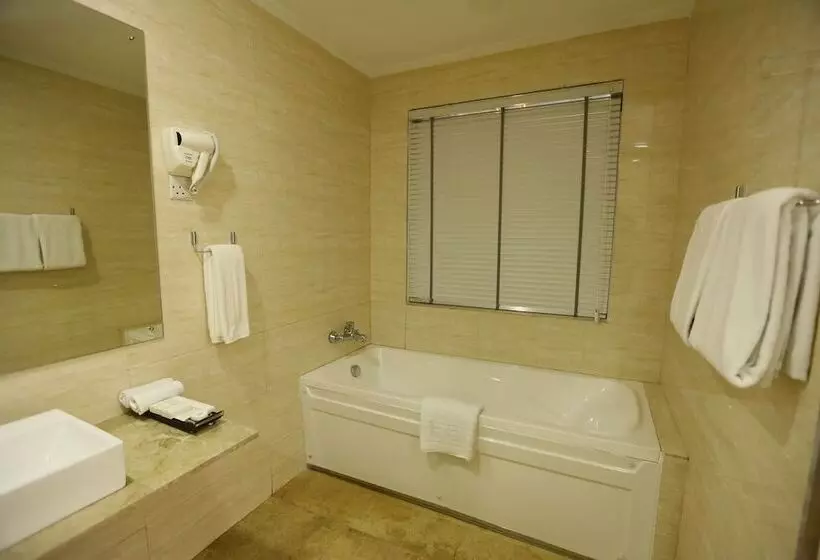 هتل Prideinn Plaza Nairobi Airport