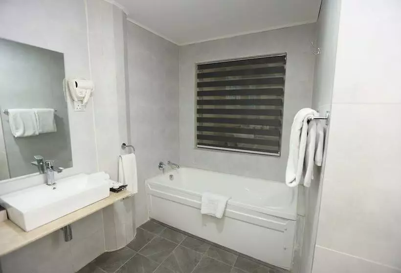 هتل Prideinn Plaza Nairobi Airport