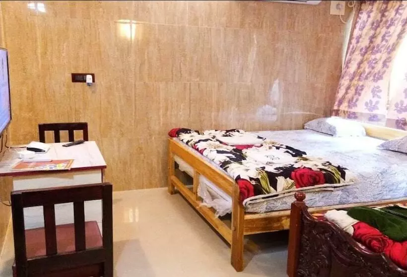 Hotel Rajalakshmi Guest House