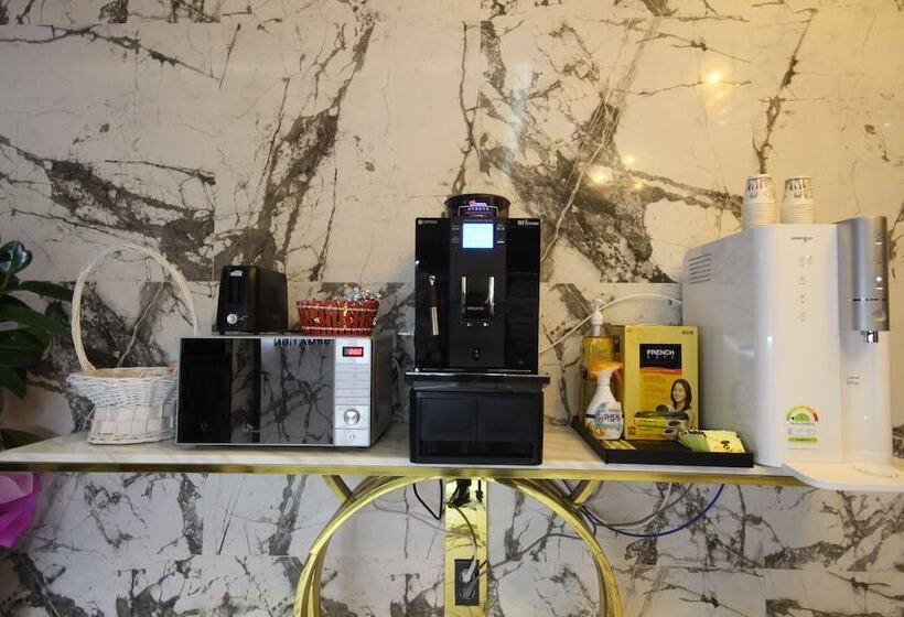 هتل The Vizit Jeonju