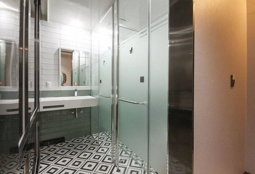 هتل The Vizit Jeonju