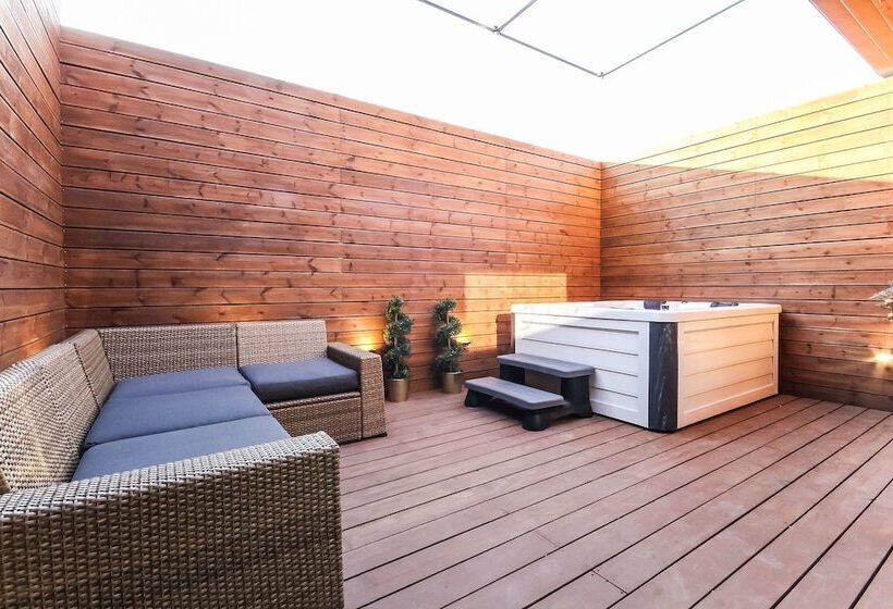 هتل The Vizit Jeonju