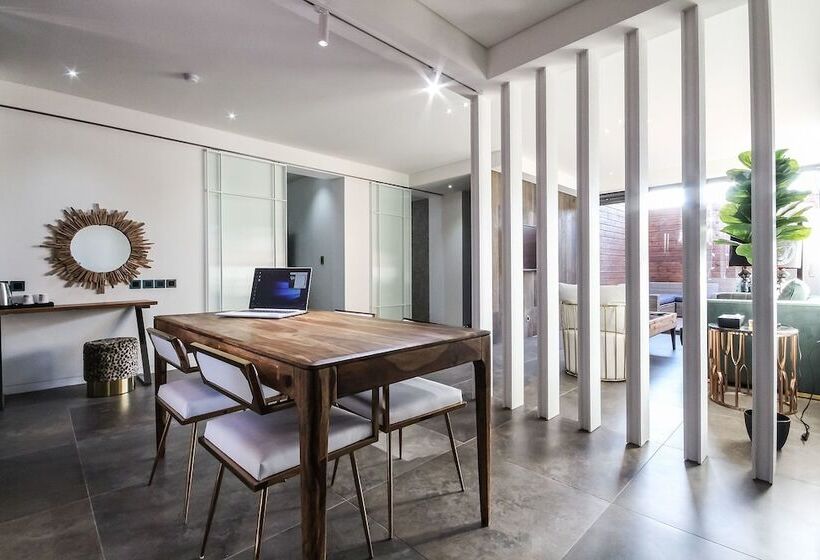 هتل The Vizit Jeonju