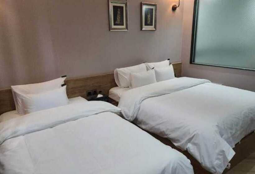 هتل The Vizit Jeonju