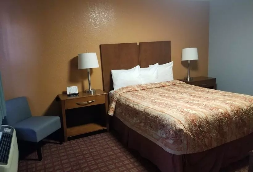 モーテル Economy Inn