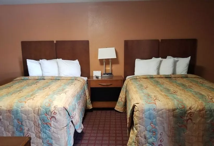 モーテル Economy Inn