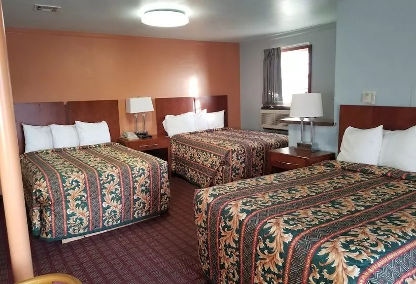 モーテル Economy Inn