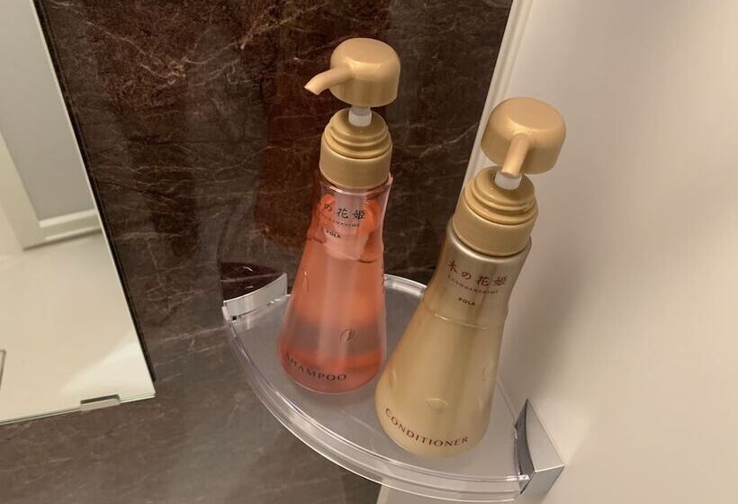 Mr.kinjo Beach Side Kafu Shi