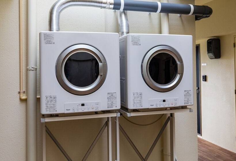 Mr.kinjo Beach Side Kafu Shi