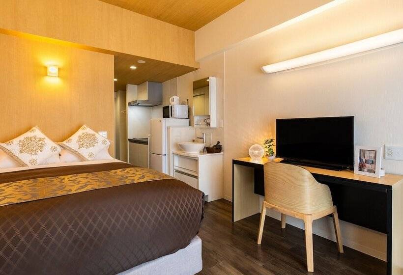 Mr.kinjo Beach Side Kafu Shi