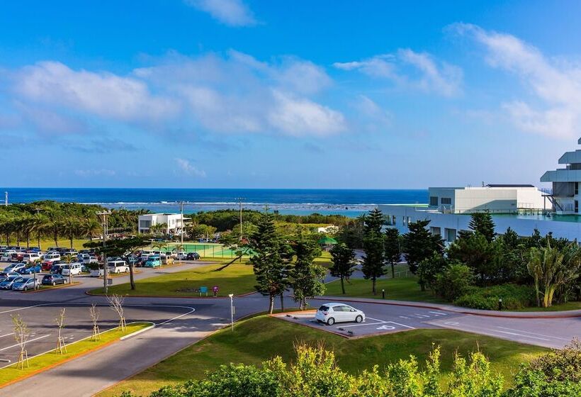 Mr.kinjo Beach Side Kafu Shi