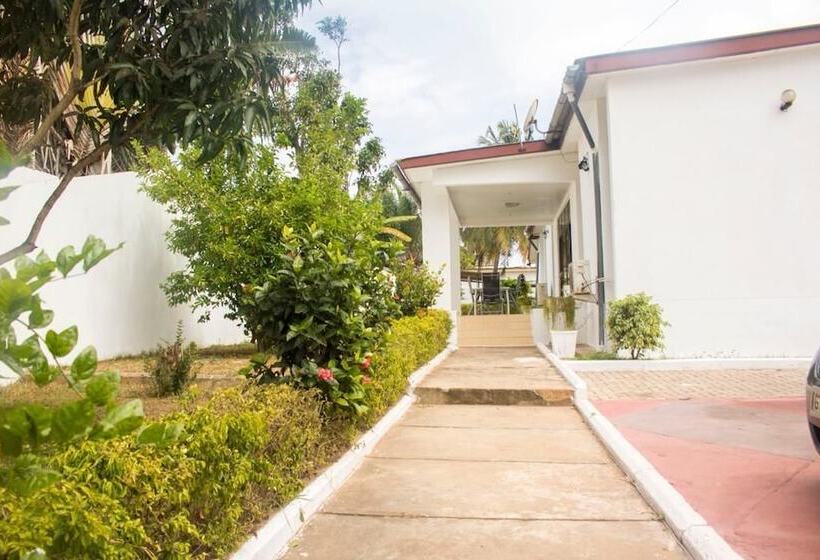 پانسیون Sara's Place