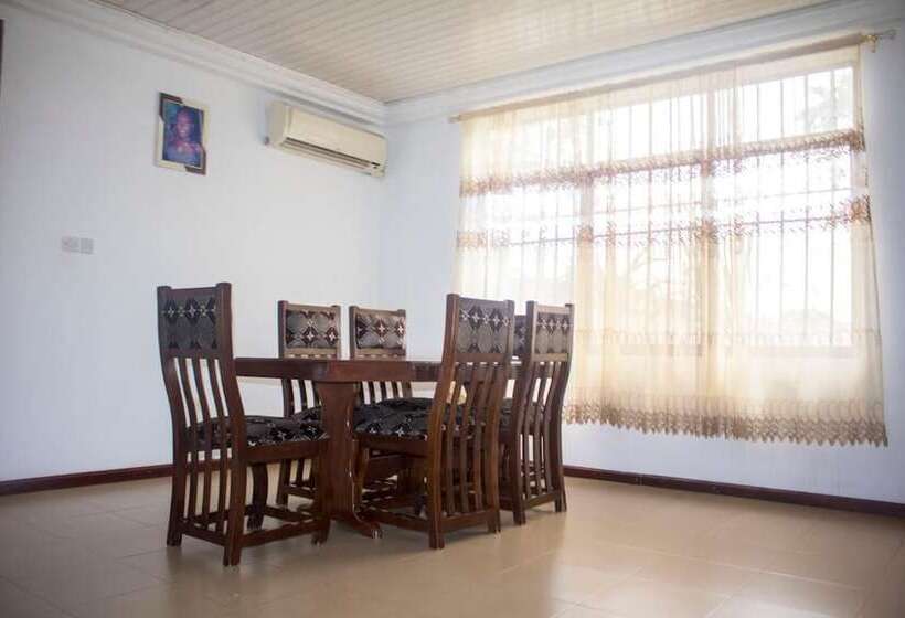 پانسیون Sara's Place