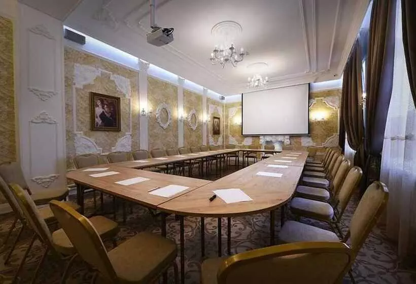 Premium Hotel Pushkin