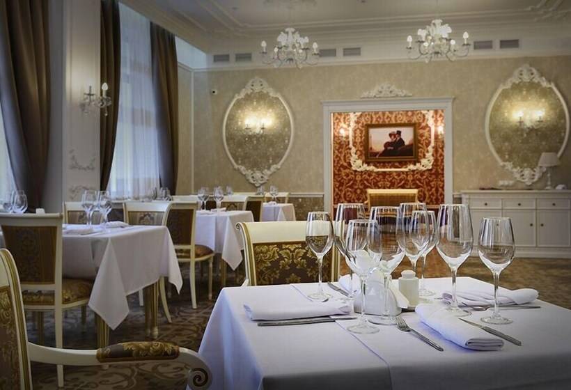 Premium Hotel Pushkin