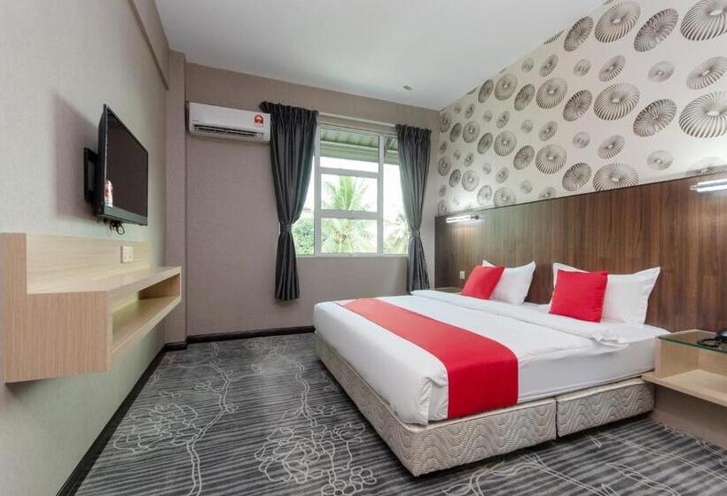 Regent Hotel By Oyo Rooms