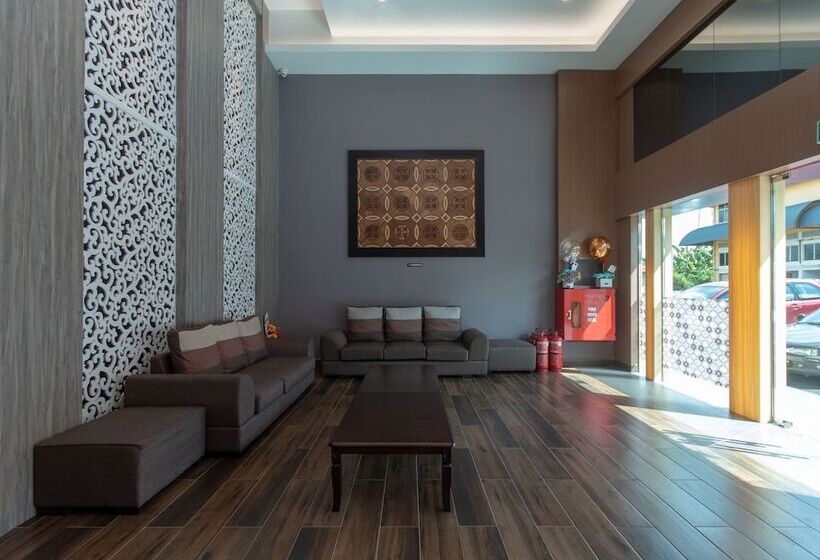 Regent Hotel By Oyo Rooms