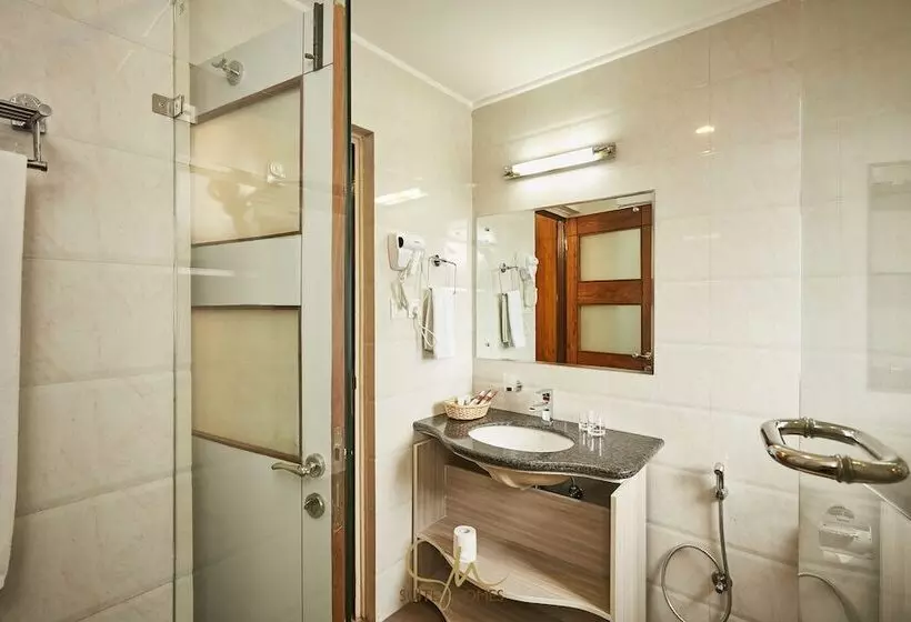 Suite Homes