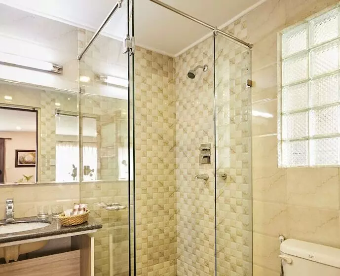 Suite Homes