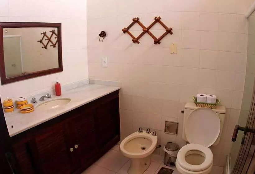 ユースホステル Oceanica 1000 Beachfront Suites