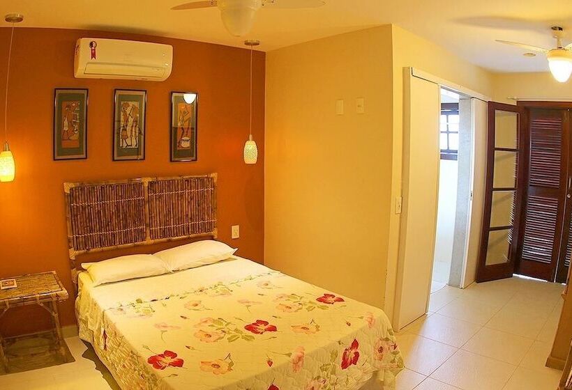 הוסטל Oceanica 1000 Beachfront Suites