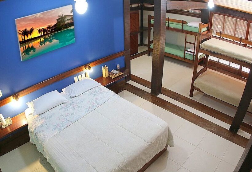 הוסטל Oceanica 1000 Beachfront Suites