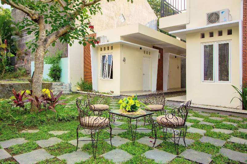 הוסטל The Doctor's Guest House By Oyo Rooms