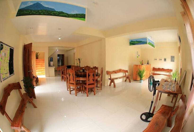 تختخواب و صبحانه Baletin Hometel