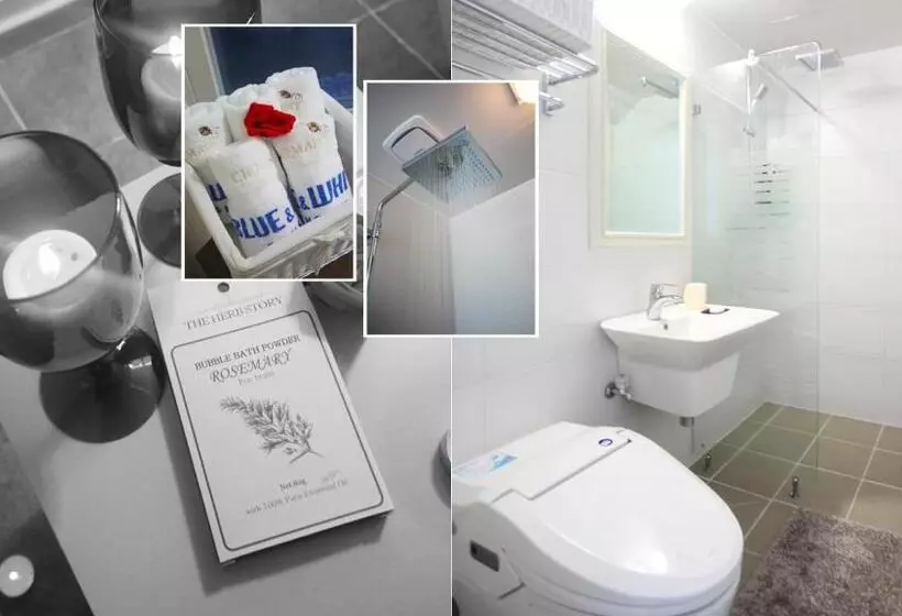 Namhae Blue & White Pension