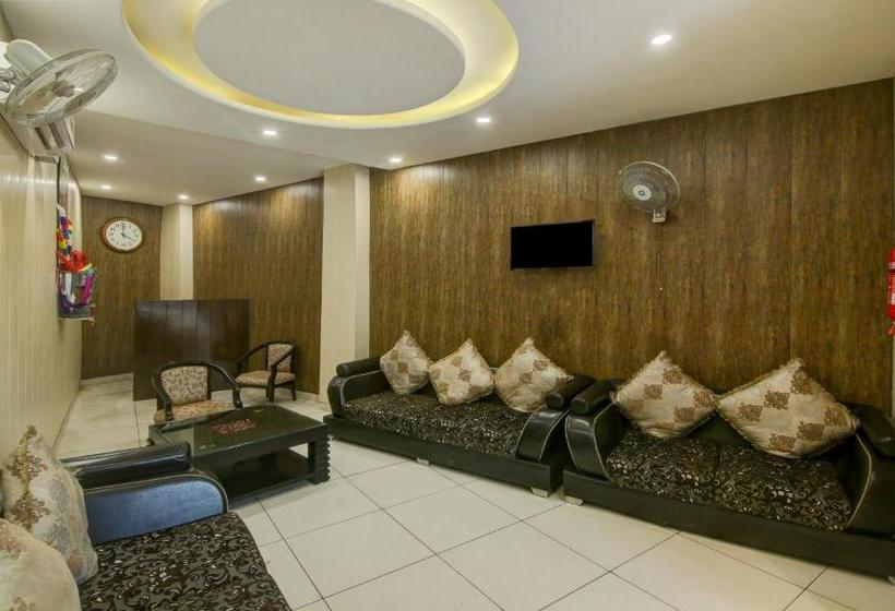 Hotell Treebo Trip Aditya & Kings